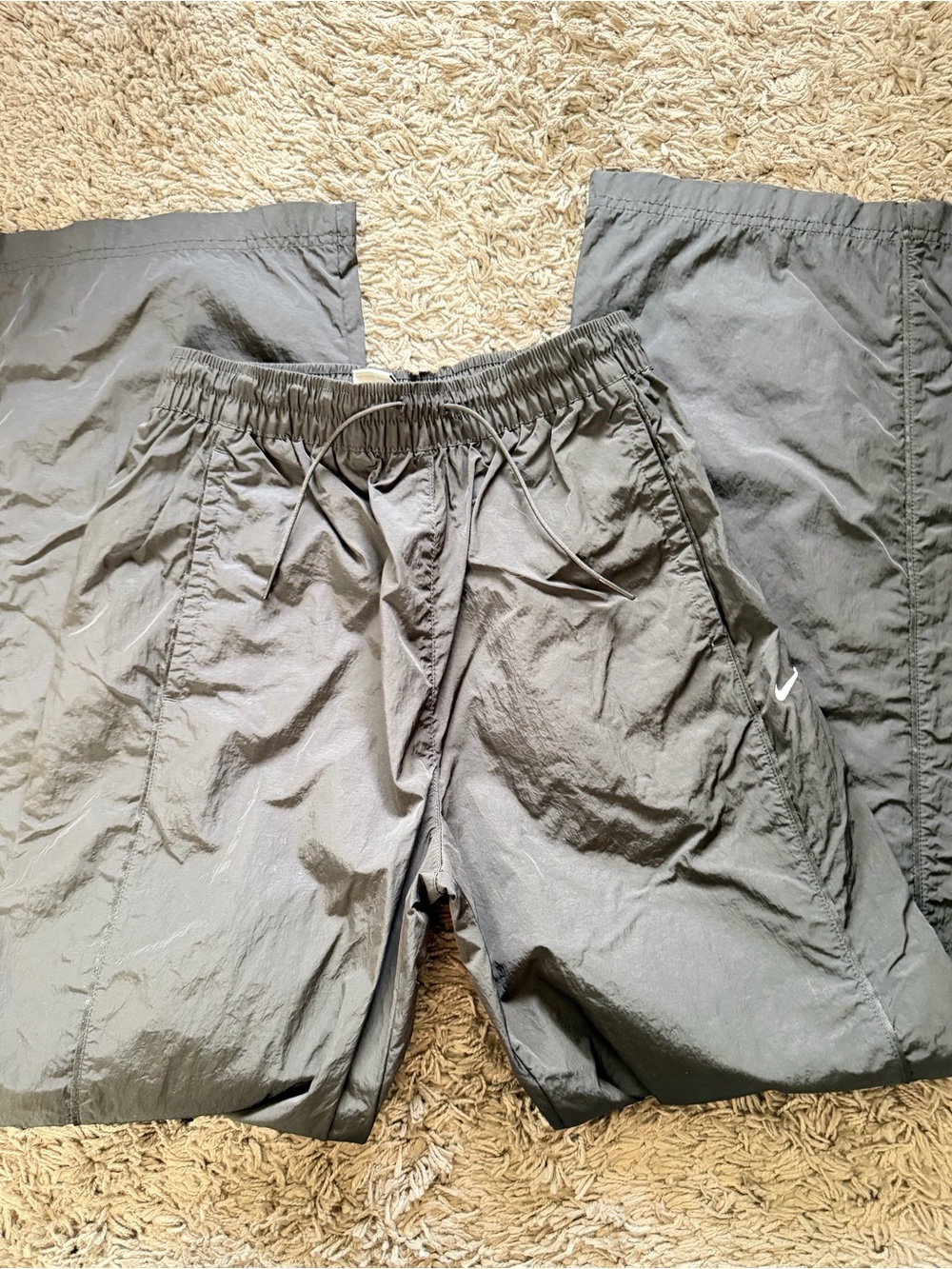 Nike Black Boot Cut & Flare Windbreaker Pants